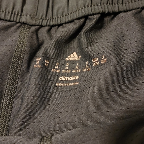 Adidas shorts - Picture 2 of 2